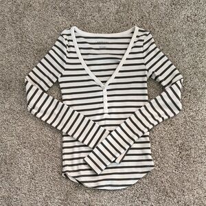 American Eagle Striped Long Sleeve Top